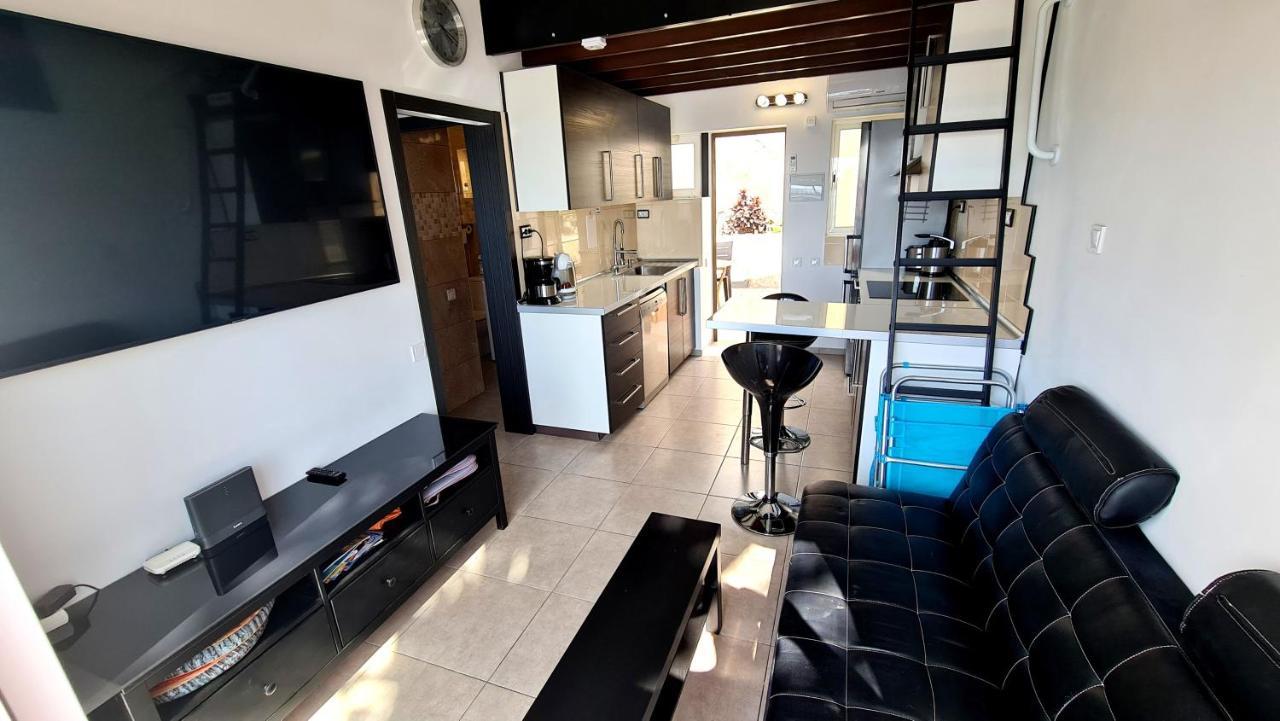 パタラバカDeluxe Seaview-Sunsets !Transfe-R Inc! Pool,2Aircond,2Tv65",600Mb Dishwasher,,2 Beaches,Anfi-Viewアパートメント エクステリア 写真
