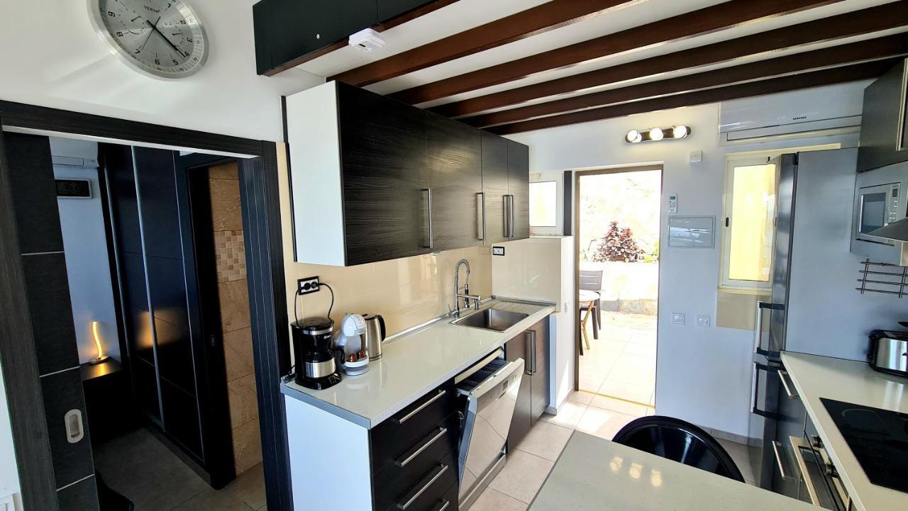 パタラバカDeluxe Seaview-Sunsets !Transfe-R Inc! Pool,2Aircond,2Tv65",600Mb Dishwasher,,2 Beaches,Anfi-Viewアパートメント エクステリア 写真